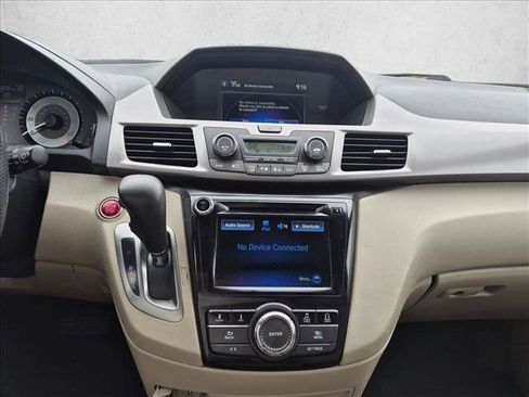 Used 2016 Honda Odyssey SE image 13