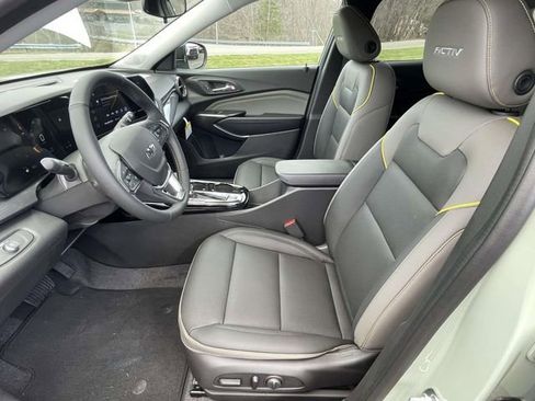 New 2026 Chevrolet Trax ACTIV w/ Driver Confidence Package image 14