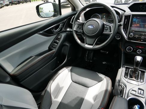 Used 2019 Subaru Crosstrek 2.0i Limited w/ Moonroof Package w/Navigation AWD/4WD image 9