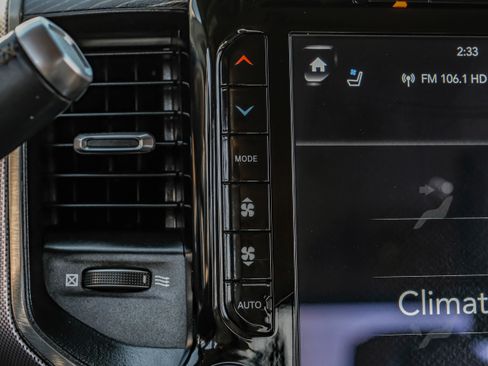 Used 2021 RAM 3500 Limited image 28