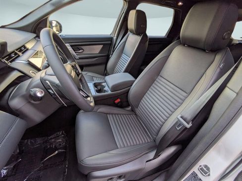 New 2026 Land Rover Discovery Sport Landmark AWD/4WD image 15