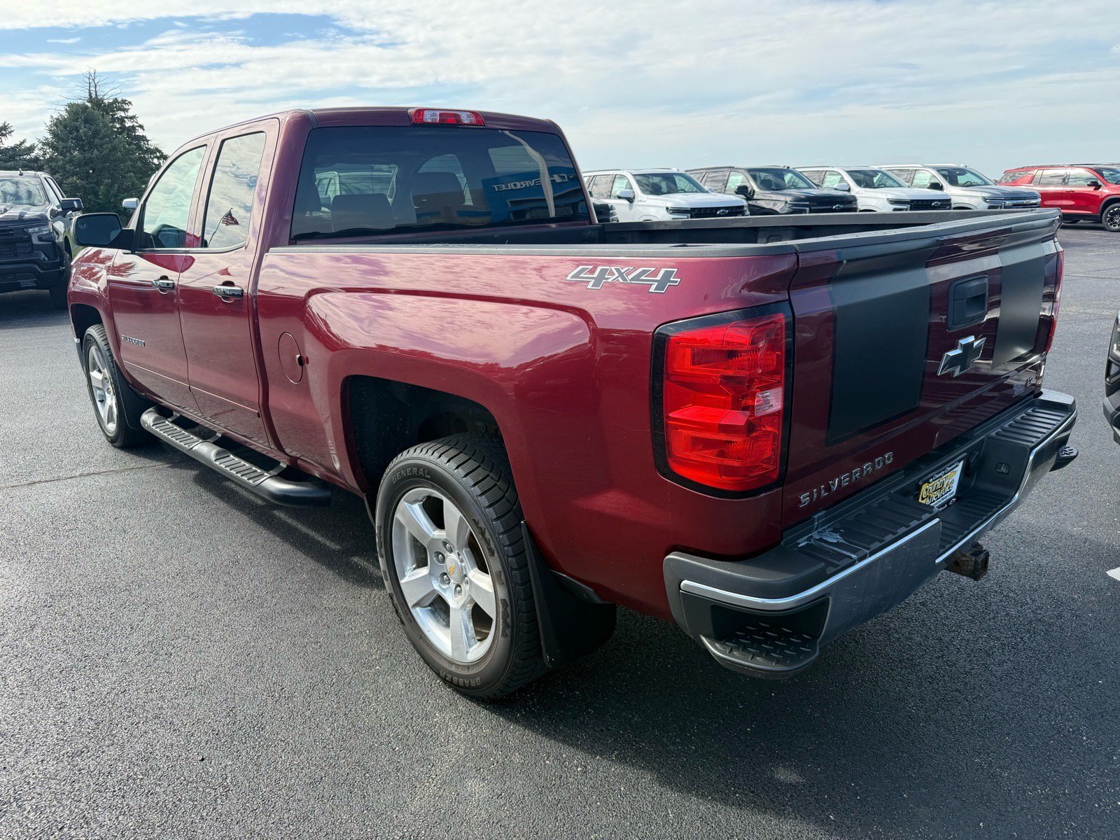 Used 2015 Chevrolet Silverado 1500 LT w/ Rally 2 Edition AWD/4WD image 3