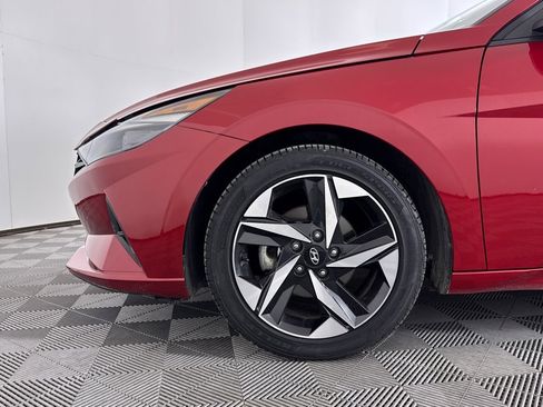 Used 2023 Hyundai Elantra SEL w/ Convenience Package image 20