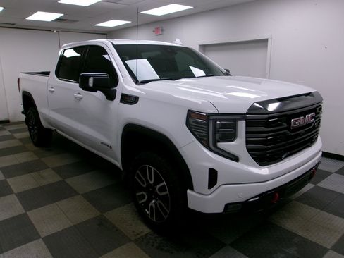 Certified 2023 GMC Sierra 1500 AT4 w/ Technology Package image 14