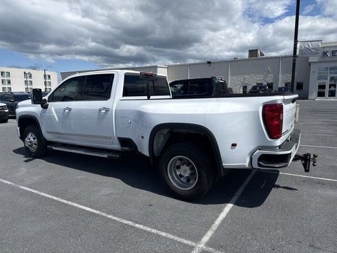 Used 2026 Chevrolet Silverado 3500 High Country w/ High Country Premium Package AWD/4WD image 3