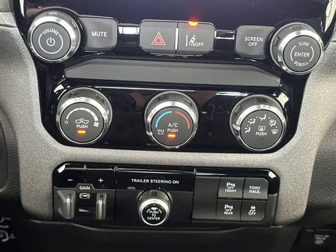 New 2026 RAM 1500 Warlock AWD/4WD image 21