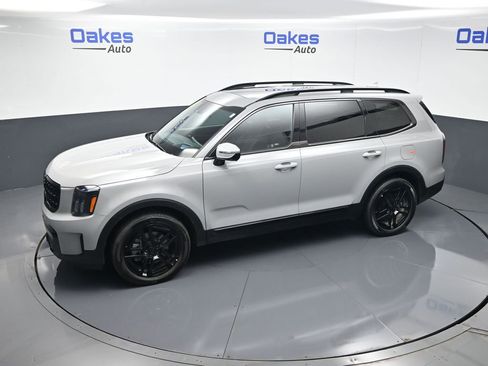Certified 2025 Kia Telluride SX Prestige X-Line AWD/4WD image 53