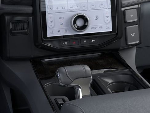 New 2025 Ford F150 Lightning Flash AWD/4WD image 18