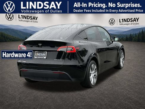 Used 2023 Tesla Model Y Long Range AWD/4WD image 7
