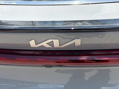 Used 2022 Kia K5 GT-Line FWD image 11
