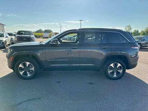 Used 2024 Jeep Grand Cherokee Limited 4xe AWD/4WD image 37