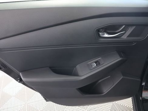 Certified 2024 Honda Accord EX image 27