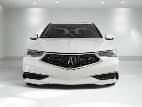 Used 2019 Acura TLX w/ Technology Package FWD image 5
