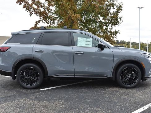 Used 2026 INFINITI QX60 Sport w/ Dark Cargo Package image 6