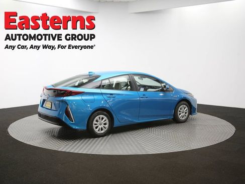 Used 2021 Toyota Prius Prime XLE w/ Carpet Mat Package (TMS) image 38
