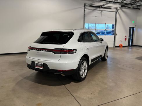 Used 2021 Porsche Macan image 3