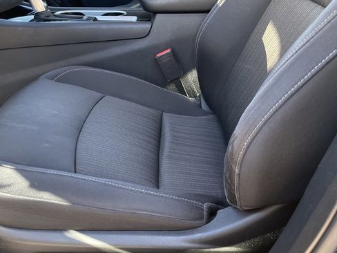 Used 2024 Nissan Altima 2.5 SV image 22