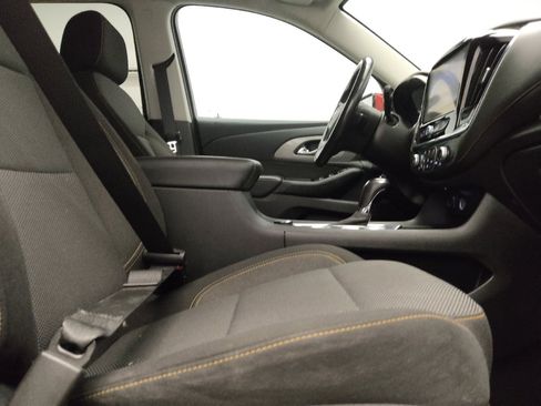 Used 2020 Chevrolet Traverse LT w/ LPO, Floor Liner Package AWD/4WD image 21