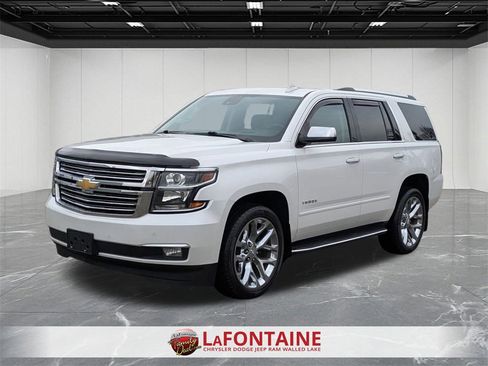 Used 2020 Chevrolet Tahoe Premier w/ Premier 6.2L Value Package image 1