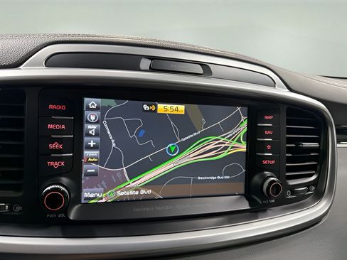 Used 2019 Kia Sorento SX w/ SX Touring Package FWD image 24