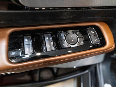 Used 2021 Lincoln Aviator Reserve w/ Equipment Group 202A AWD/4WD image 20