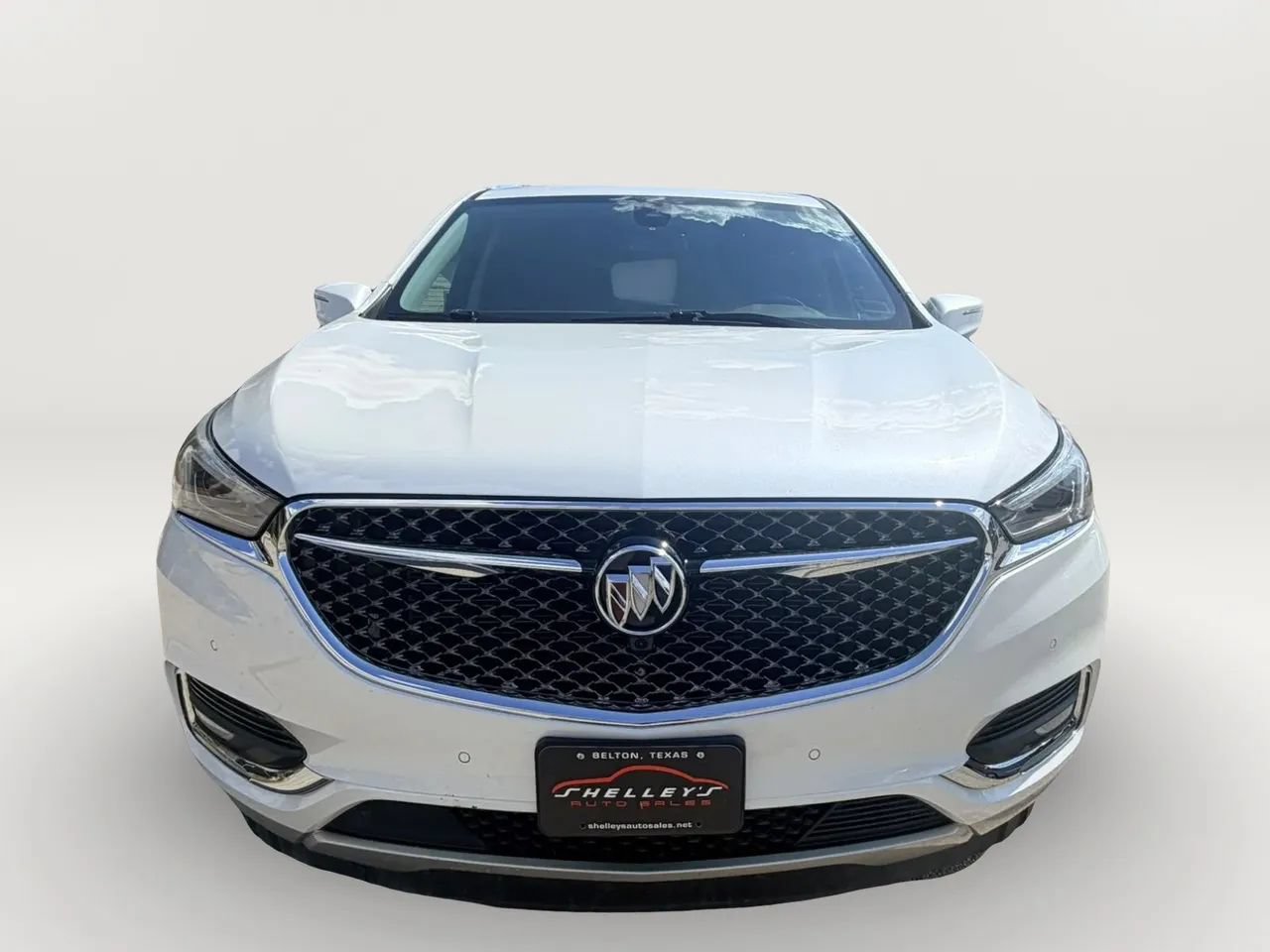 Used 2018 Buick Enclave Avenir w/ Avenir Technology Package FWD image 6