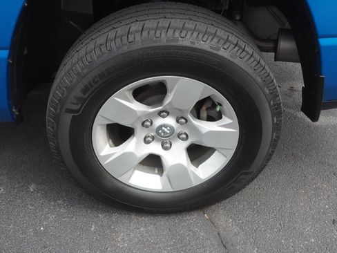 Used 2022 RAM 1500 Big Horn w/ Trailer Tow Group (B) AWD/4WD image 9