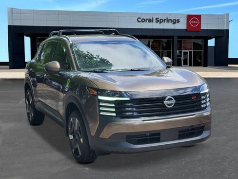 New 2026 Nissan Kicks SR image 7