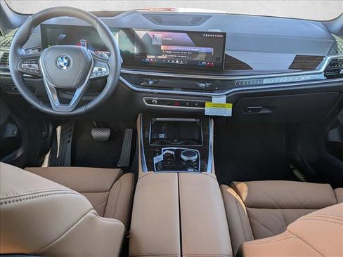 New 2026 BMW X5 xDrive50e image 16