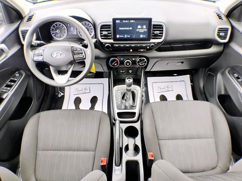 Used 2021 Hyundai Venue SE image 78