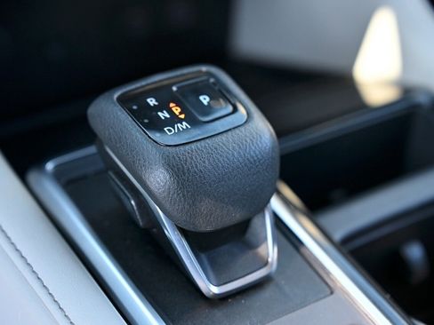 Used 2023 Nissan Pathfinder SL w/ SL Premium Package image 29