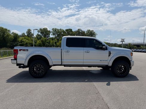 Used 2018 Ford F250 Platinum w/ Platinum Ultimate Package AWD/4WD image 8