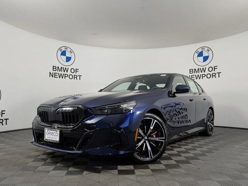 New 2026 BMW 530i xDrive w/ M Sport Package AWD/4WD image 1