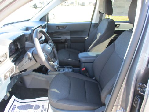 New 2025 Ford Maverick XL w/ Equipment Group 102A AWD/4WD image 17
