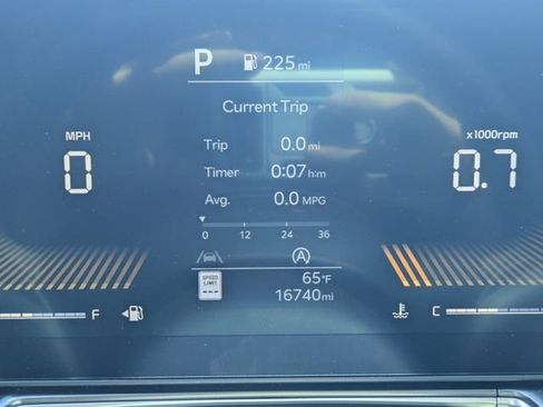 Used 2024 Kia Sorento S w/ Panoramic Sunroof Package image 31