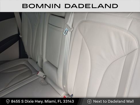 Used 2018 Lincoln MKX Select w/ Select Plus Package image 12