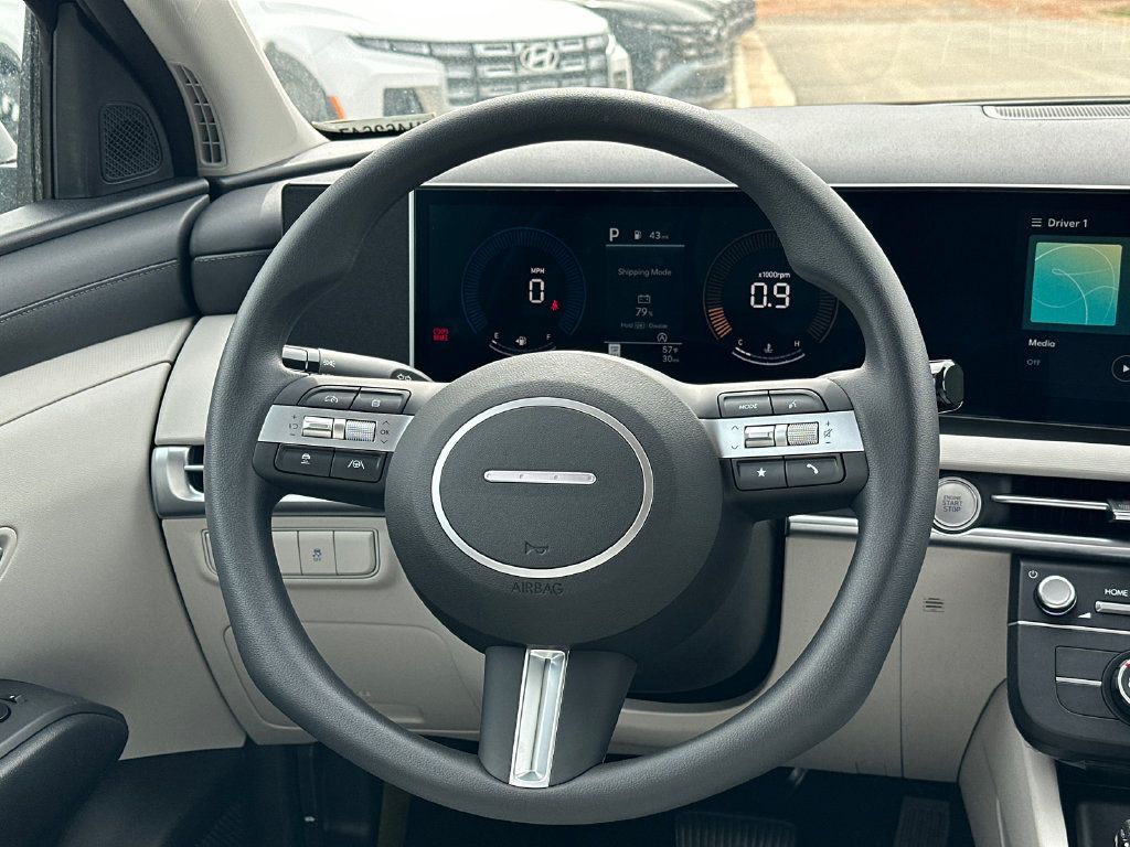 Certified 2026 Hyundai Tucson SE FWD image 22