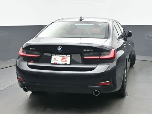 Used 2022 BMW 330i xDrive 330i xDrive w/ Driving Assistance Package image 4