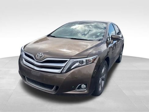 Used 2013 Toyota Venza Limited w/ Tow Prep Pkg image 5