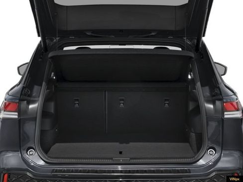 New 2026 Volkswagen Tiguan SE R-Line AWD/4WD image 10