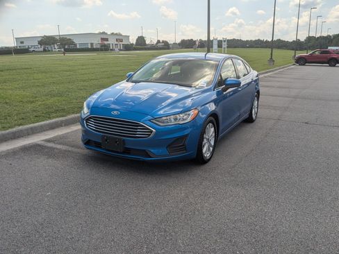 Used 2020 Ford Fusion SE FWD image 7