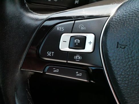 Used 2019 Volkswagen Tiguan SEL Premium w/ 3rd Row Seat Package AWD/4WD image 26