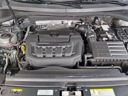 Used 2024 Volkswagen Tiguan Wolfsburg Edition AWD/4WD image 34