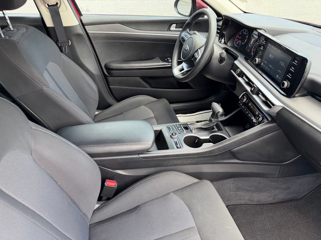 Used 2021 Kia K5 LXS AWD/4WD image 15