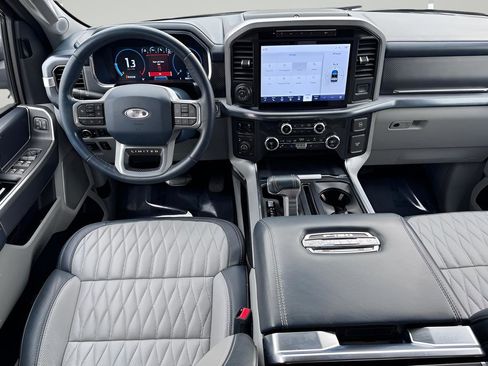 Used 2021 Ford F150 Limited image 5