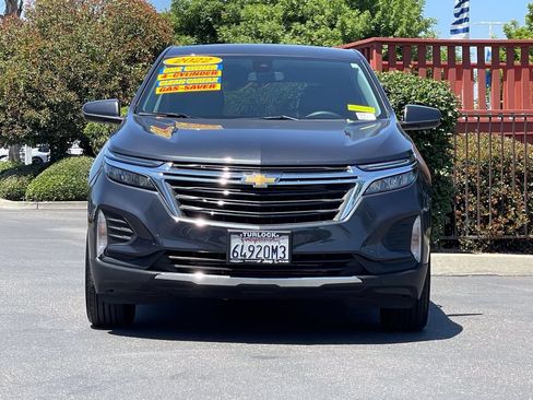 Used 2022 Chevrolet Equinox LT FWD image 2