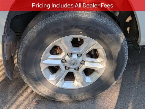Used 2016 Toyota 4Runner SR5 Premium RWD image 9