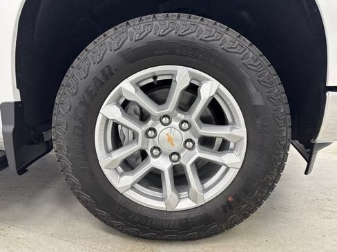 New 2026 Chevrolet Silverado 1500 LT w/ Z71 Off-Road Package AWD/4WD image 34