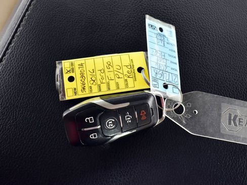 Used 2016 Ford F150 Lariat image 39