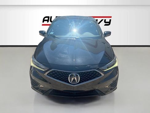 Used 2019 Acura ILX FWD image 2